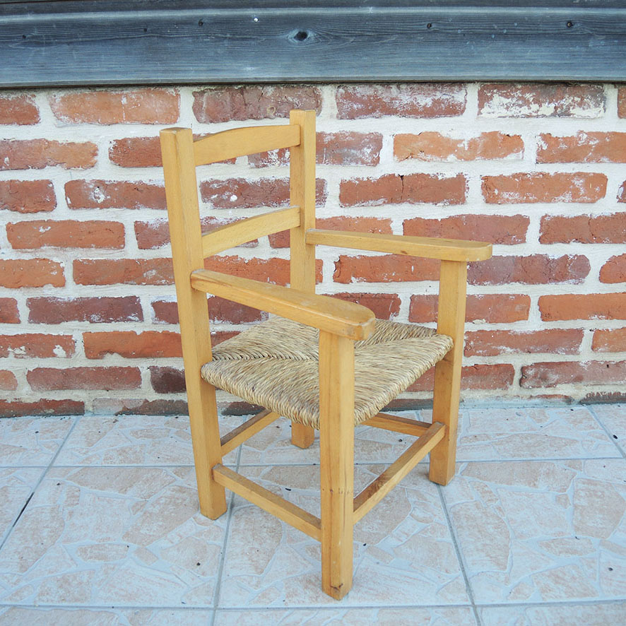 Ancien Fauteuil Enfant en Bois & Paille – Image 3