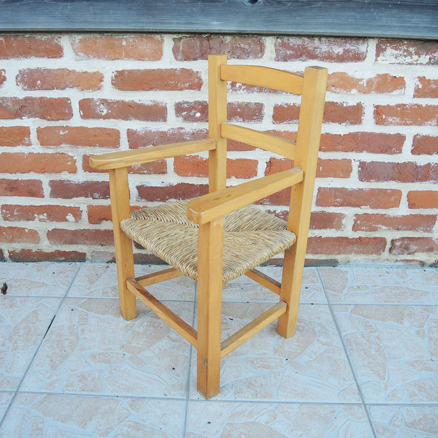 Ancien Fauteuil Enfant en Bois & Paille – Image 2