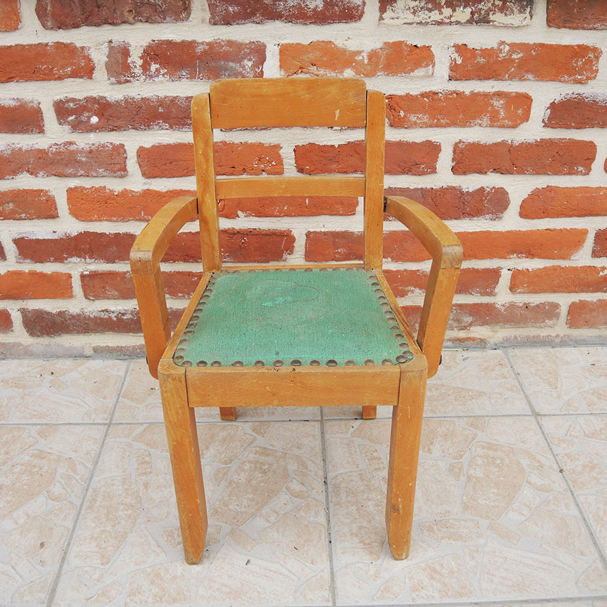 Ancien Fauteuil Enfant en Bois & Tissu Vert