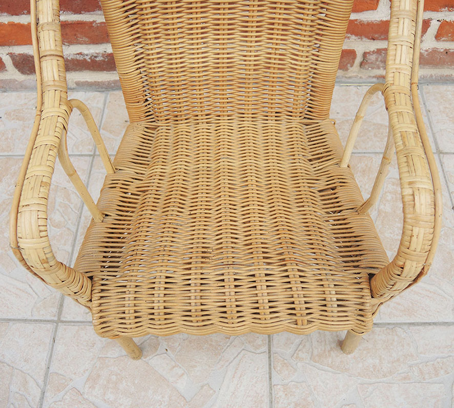 Ancien Fauteuil Enfant en Osier Clair – Image 5
