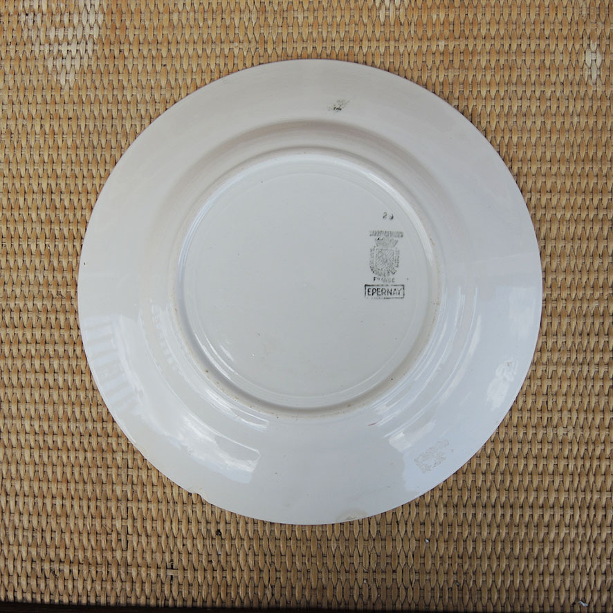 Ancienne Assiette Plate en Céramique de Sarreguemines - Décor Epernay - Image 3